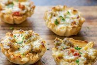 Cheesy Sausage Rotel Bites: Spicy Party Appetizer Recipe