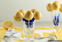 Low-Carb Lemon Cream Cake Pops: Zesty Keto Dessert Bite