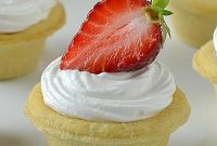 Strawberry Cheesecake Cookie Cups: Mini No-Bake Dessert Recipes