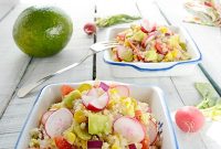 Quinoa and Avocado Salad with Lemon Vinaigrette