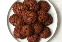 Fudgy Brownie-Style Cookies Recipe for Chewy, Chocolatey Treats