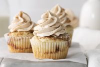 Cinnamon Swirl Cupcakes with Cream Cheese Frosting