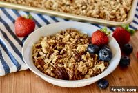 Coconut Pecan Granola Recipe — Homemade Crunchy Granola