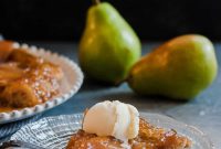 Caramelized Pear Upside-Down Pie Recipe for Fall Dessert