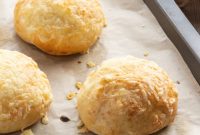 Soft and Fluffy Cheese Buns Recipe for Perfect Homemade Rolls