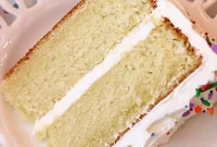Classic Vanilla Butter Cake Recipe for Moist, Fluffy Layers
