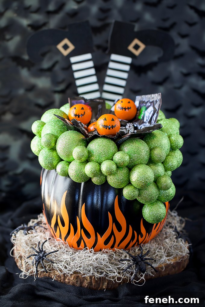 How to make a pumpkin candy holder