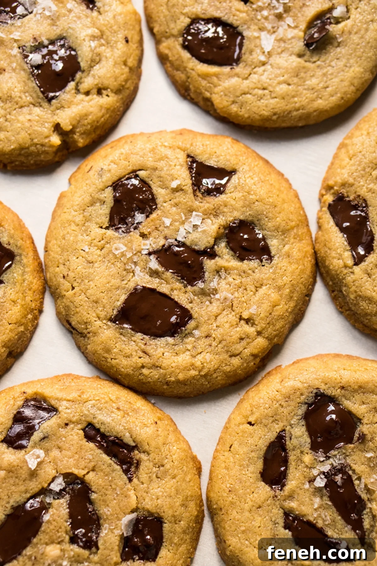 Flourless cookies with almond or peanut butter