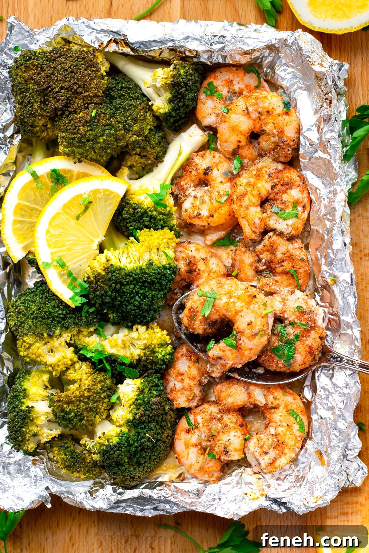 baked shrimp and broccoli foil packs