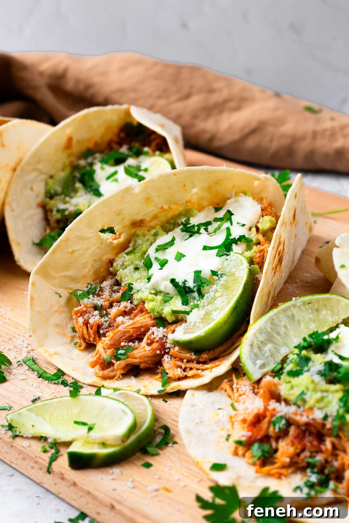 crockpot chicken tacos