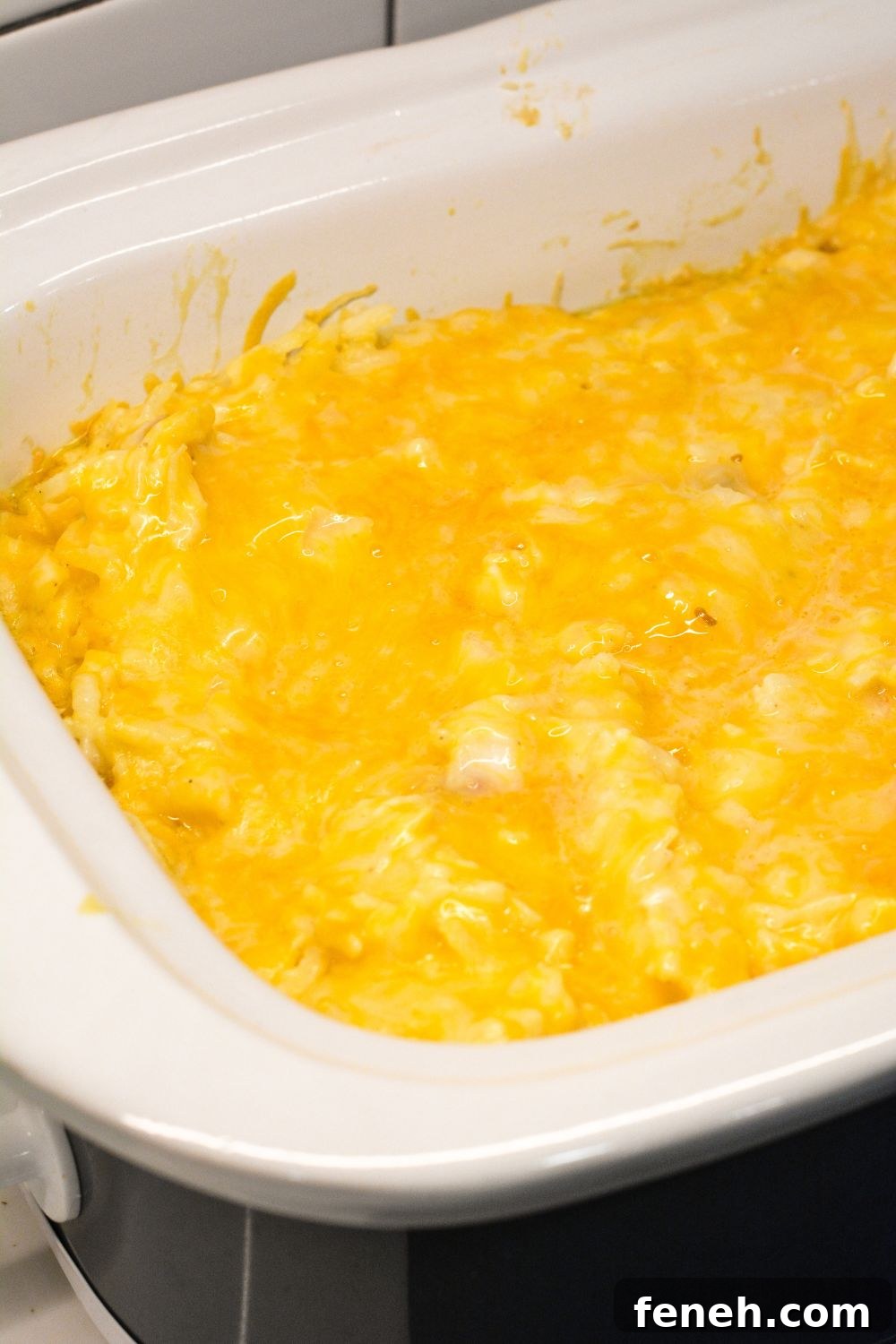 Deliciously cheesy and creamy, this Crock Pot Hash Brown Casserole is the ultimate comfort food! Perfect for breakfast, brunch, or dinner, it’s easy to make with just a few simple ingredients. Customize it with your favorite add-ins, and let the slow cooker do the work! Save this recipe for your next family meal or potluck!