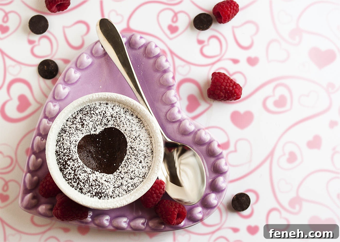 Best Ever Easy Chocolate Lava Cakes - rich molten center