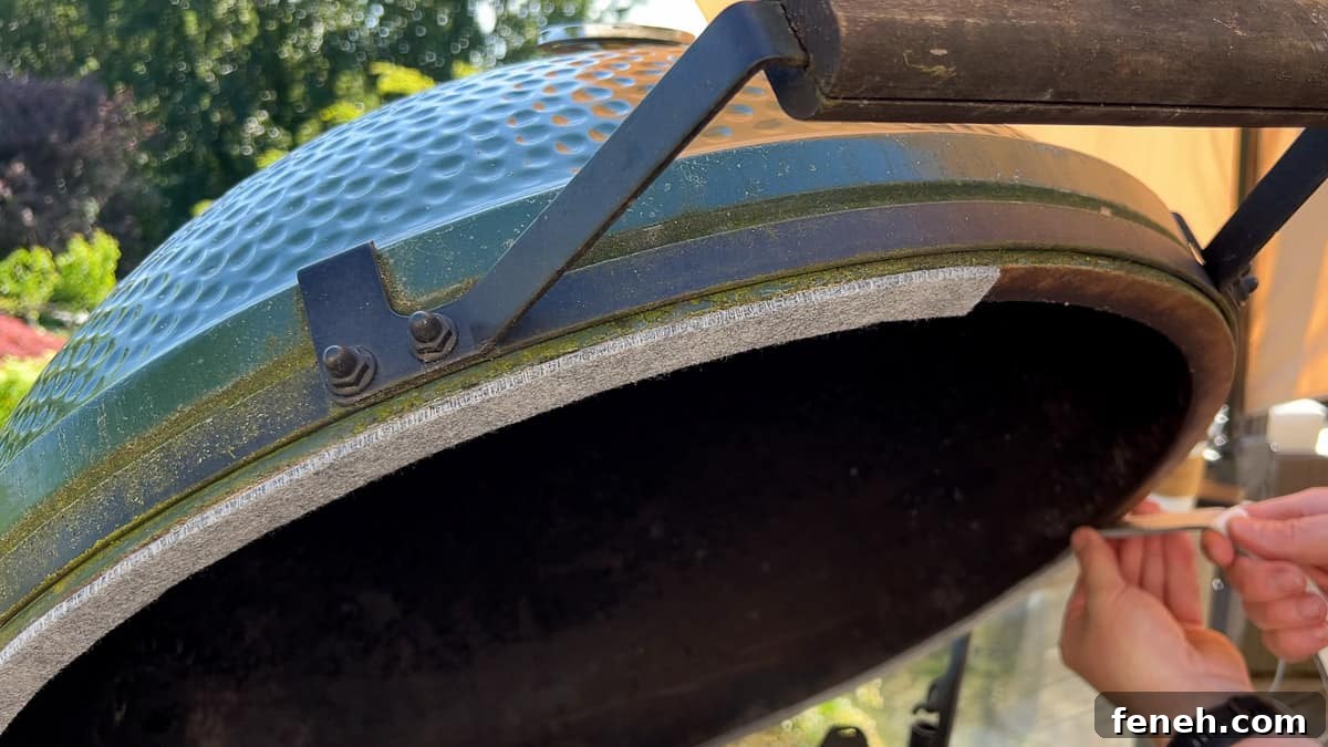 Replace the Gasket on a Big Green Egg Without Taking Off the Lid 5 Replacing the Gasket on a Big Green Egg Kamado grill