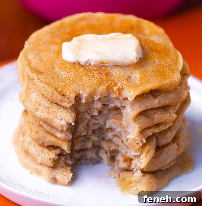 Flourless Pancakes (3 Ingredients)