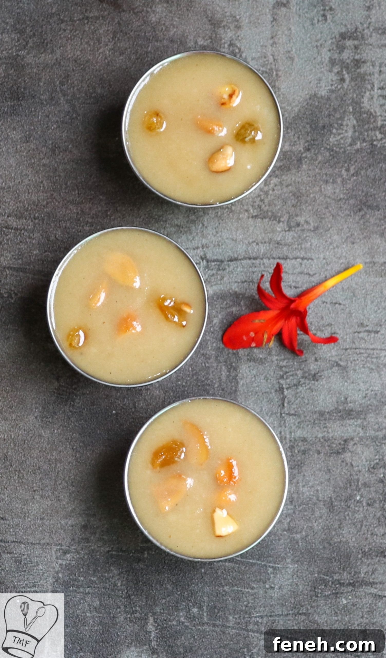 Arisi Thengai Payasam serving