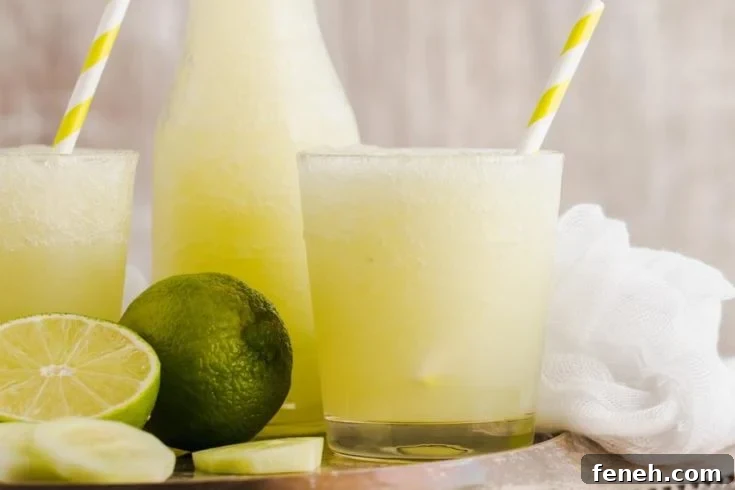 Keto Cucumber Lime Margarita