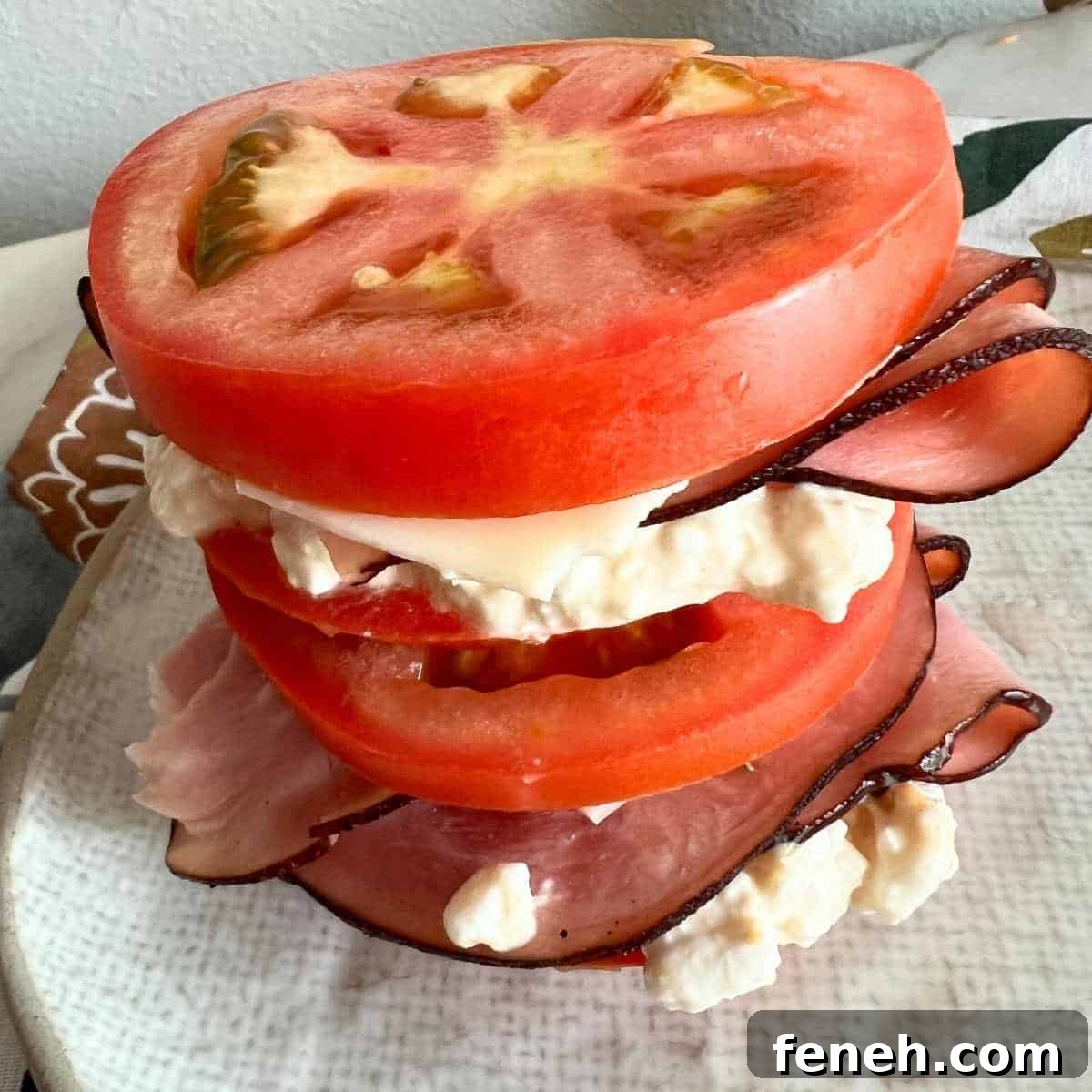 Tomato sandwich assembled