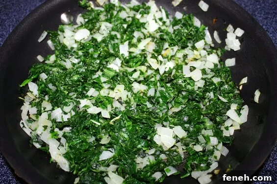 spinach-onion-and-garlic