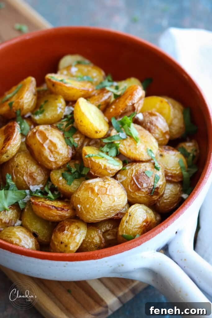 simple crispy oven roasted potatoes with 3 ingredients 