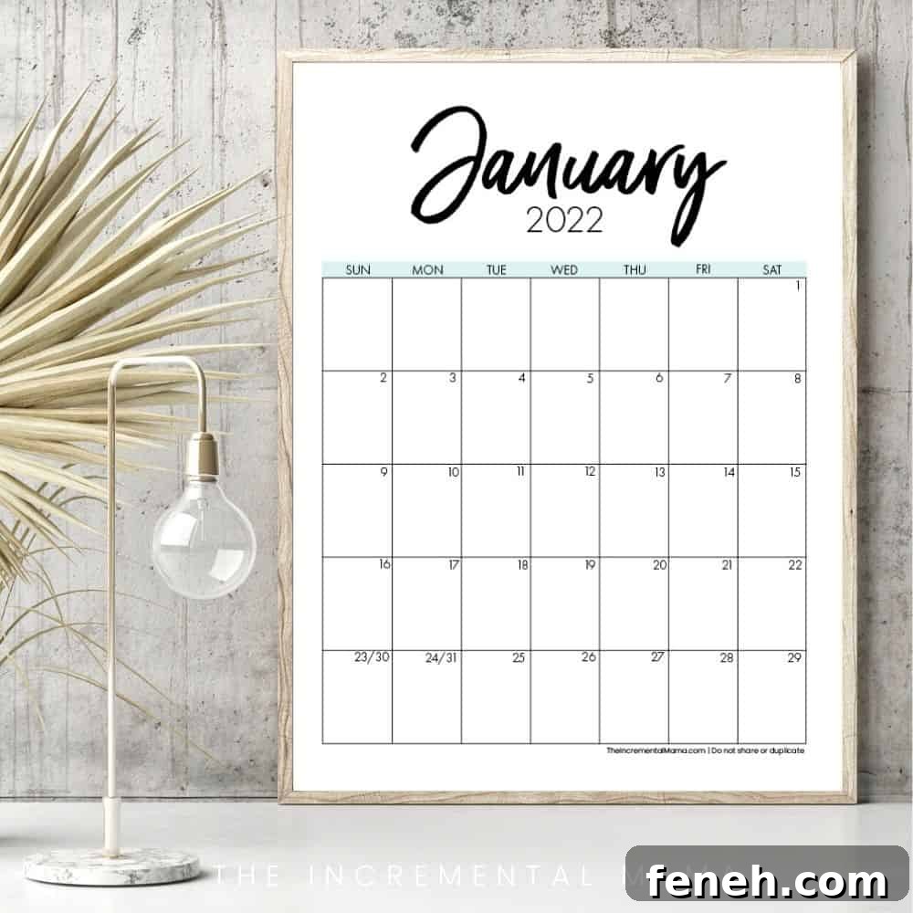 Minimal monthly calendar template